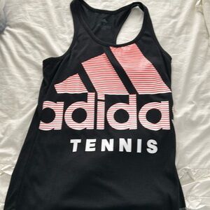 Tennis tank